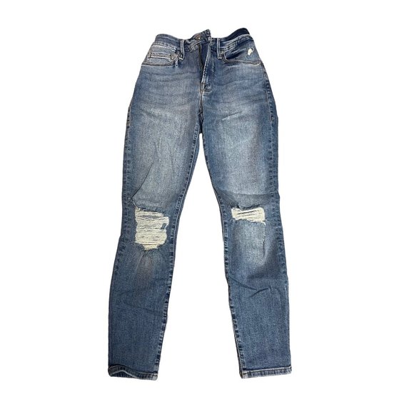 Good American Good Legs Crop Clean Hem in Blue752 00 - Picture 2 of 5